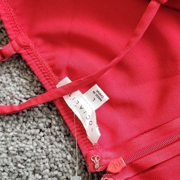 socialite red jumpsuit - Picture 6 of 7